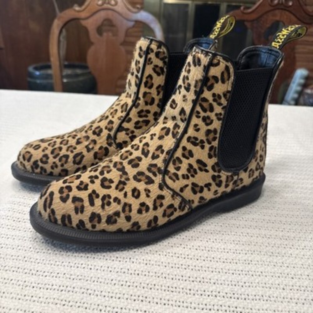 Dr. Marten Chelsea Boot Leopard Women’s Size 9